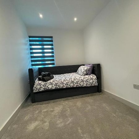 Star London Finchley Road 3-Bed Retreat Apartment Bagian luar foto