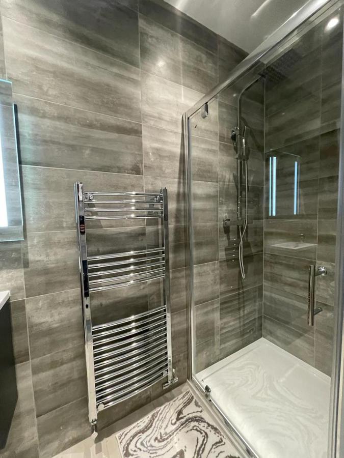 Star London Finchley Road 3-Bed Retreat Apartment Bagian luar foto