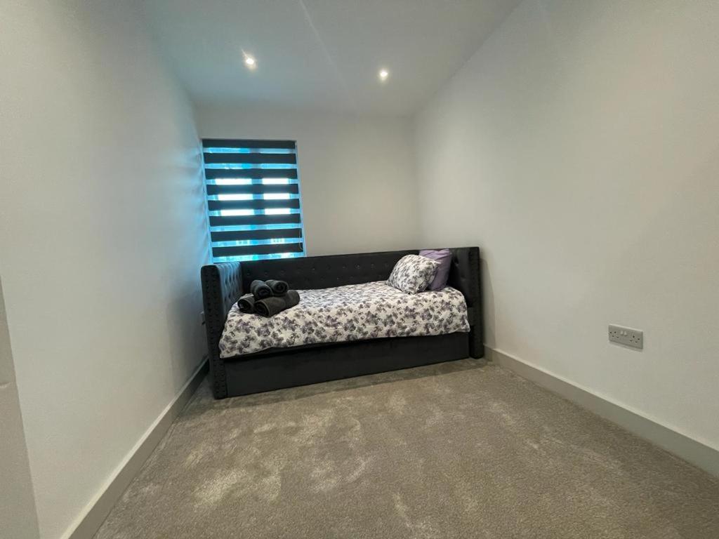 Star London Finchley Road 3-Bed Retreat Apartment Bagian luar foto